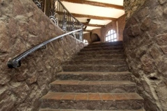96-028-stairway